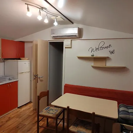 F95 Aqualuna Kamp Natura Swimming Card Included To End Of September Apartment *