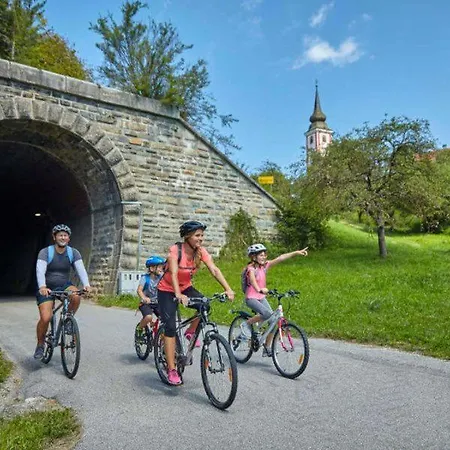 F95 Aqualuna Kamp Natura Swimming Card Not Included *