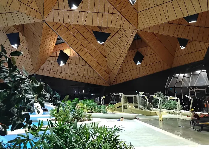 F95 Aqualuna Kamp Natura Swimming Card Not Included *