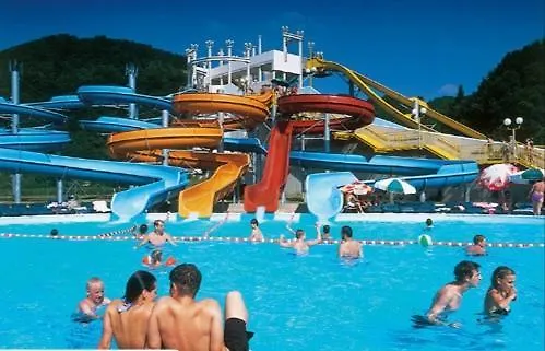 F95 Aqualuna Kamp Natura Swimming Card Not Included *